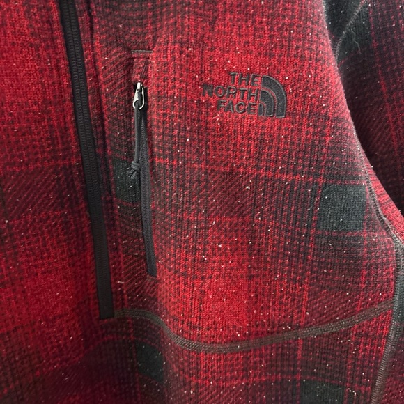 The North Face Buffalo Plaid Fleece 1/2 Zip Pullover Jacket Sz M Black Red Men - Picture 3 of 8